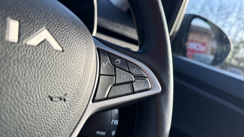 Dacia Jogger 1.6 HEV Extreme 5dr Auto Hybrid Estate